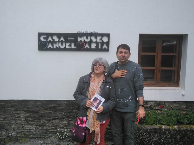 De camiño cara ao occidente asturiano, parada en Outeiro para coñeceren a Casa-Museo Manuel María