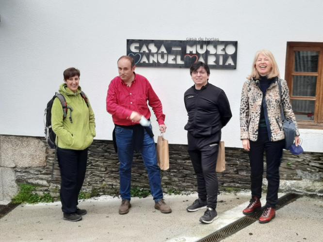 Estes amigos de Vigo aproveitaron estes días para coñecer a Terra Chá e visitar a Casa-Museo Manuel María