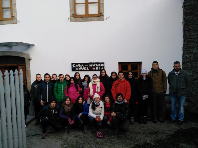 Visitounos o alumnado do máster en Dirección de Actividades na Natureza do Campus de Lugo