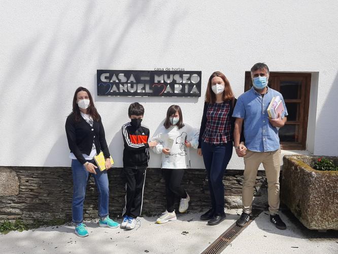Visitar a Casa-Museo Manuel María e percorrer algúns espazos da Terra Chá era o plano que traían estes amigos de Arzúa