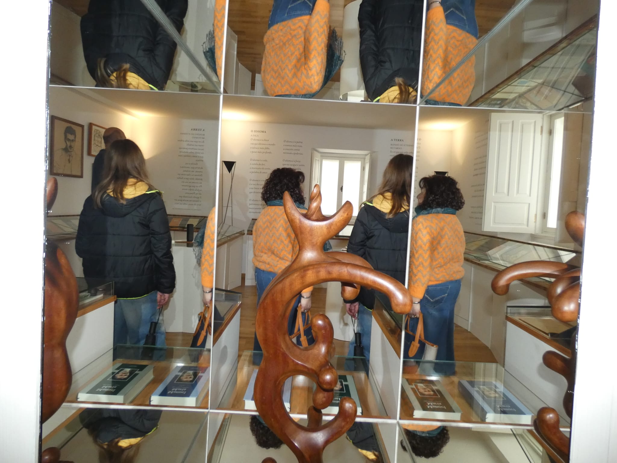 Avoa, filla e neto redescubriron de novo a Casa-Museo Manuel María