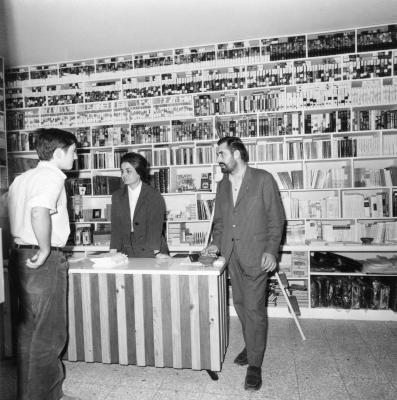 Apertura da Libraría Xistral.