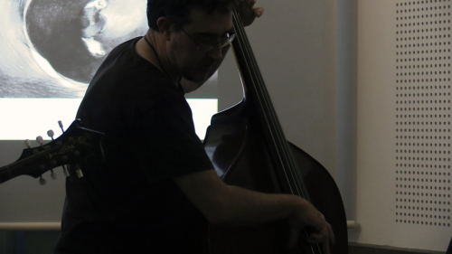 Concerto de Berlai presentando