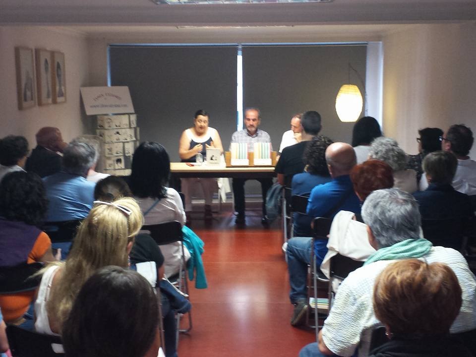 presentacion-de-a-poesia-de-manuel-maria-na-libraria-trama-2.jpg